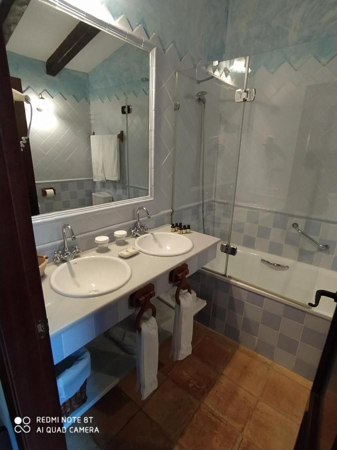 Hostal La Panavera El Perello  ภายนอก รูปภาพ